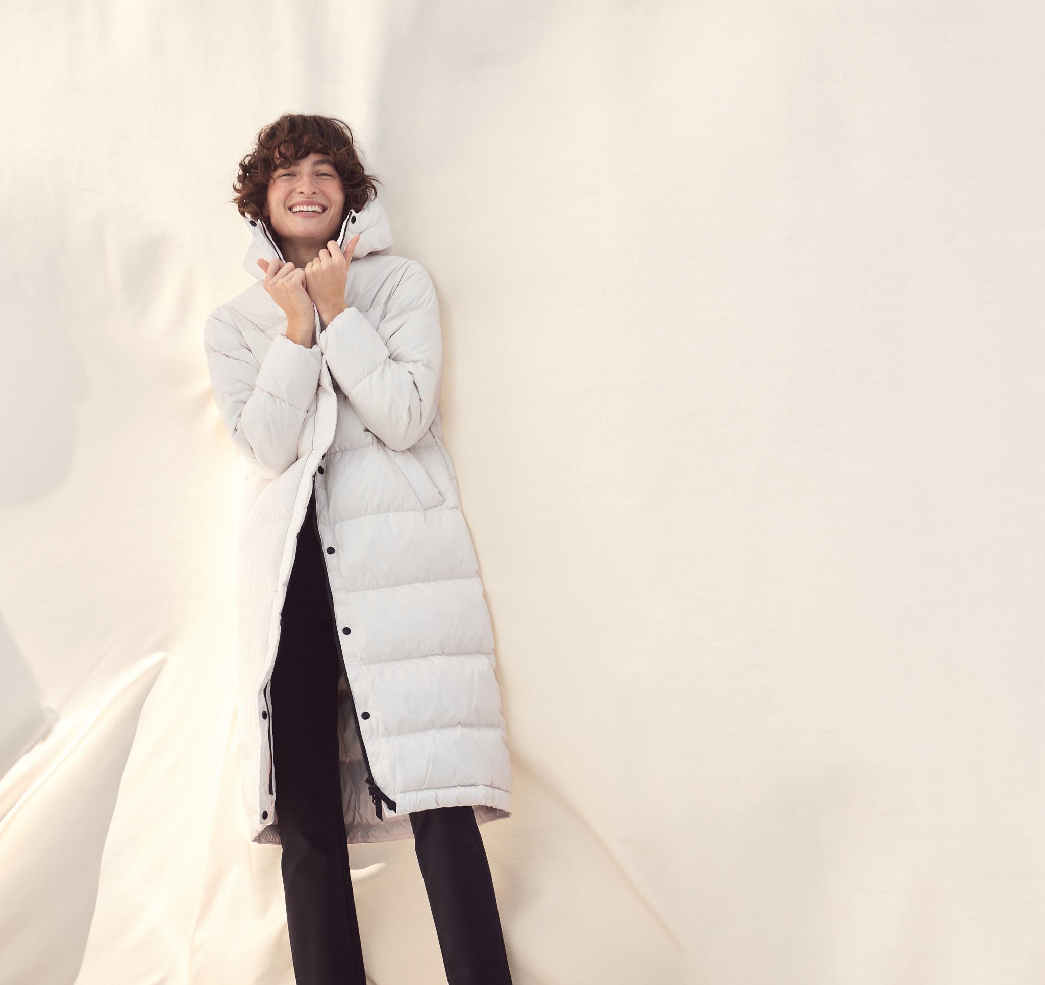 Up To 60% Off Womens in the Everlane Sale